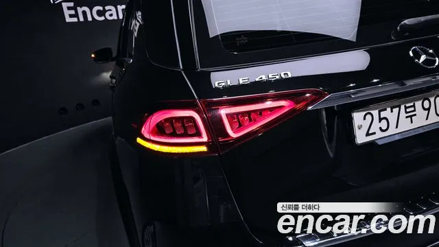 Mercedes-Benz GLE-Class 2019 — фото 9