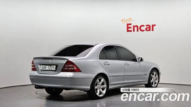 Mercedes-Benz C-Class 2006 — фото 2