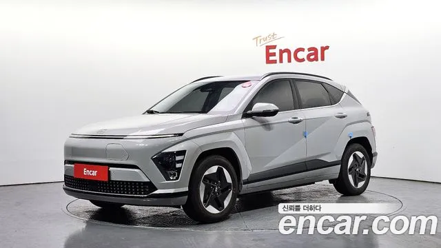 Hyundai Kona 2023 — фото 1