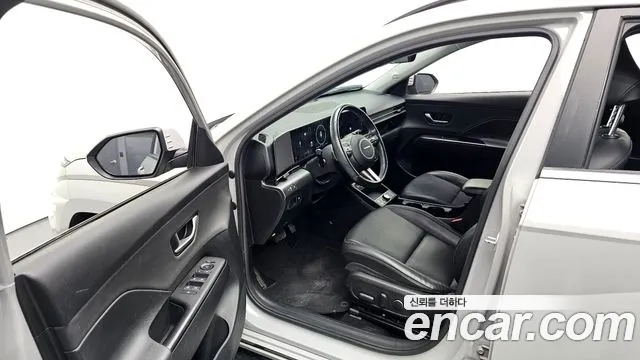 Hyundai Kona 2023 — фото 10