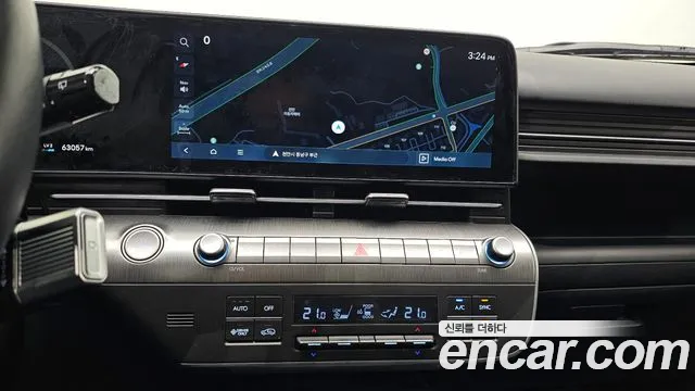 Hyundai Kona 2023 — фото 16