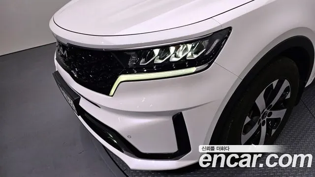 Kia Sorento 2022 — фото 8