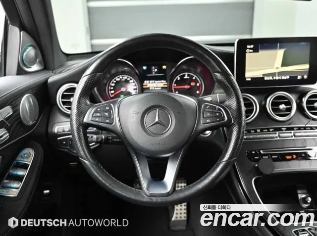 Mercedes-Benz GLC-Class 2017 — фото 13