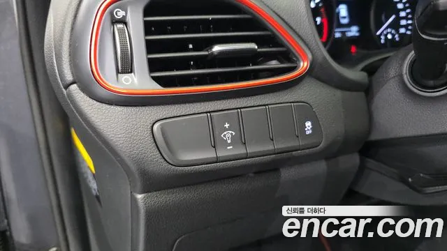 Hyundai i30 2019 — фото 14