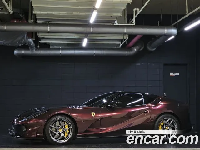 Ferrari 812 2020 — фото 3
