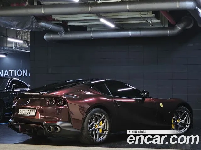 Ferrari 812 2020 — фото 5
