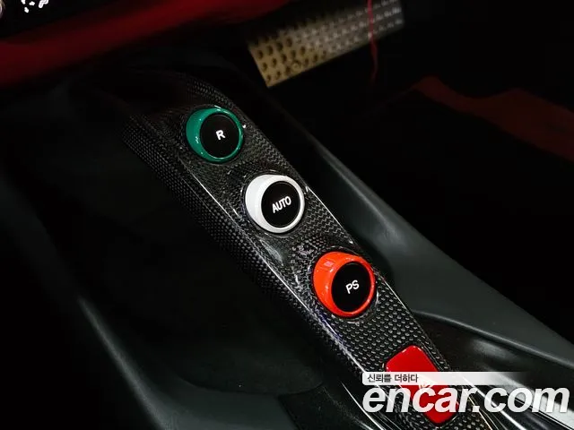 Ferrari 812 2020 — фото 16