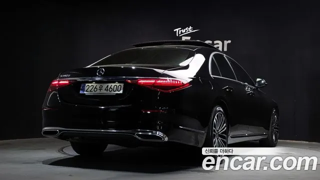 Mercedes-Benz S-Class 2022 — фото 2