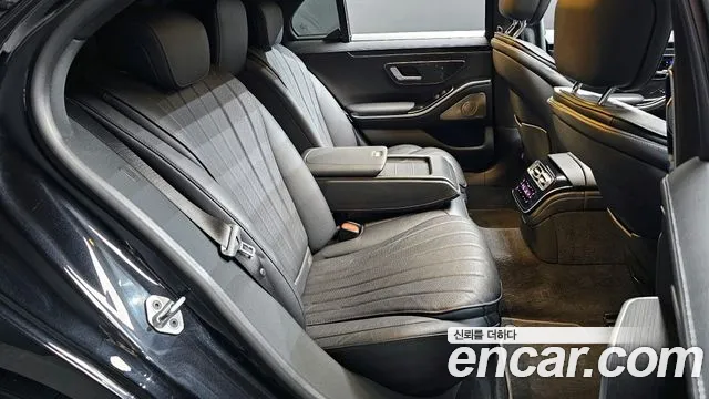 Mercedes-Benz S-Class 2022 — фото 18