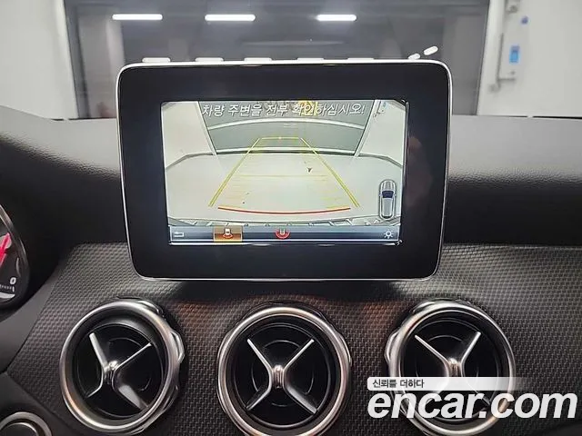Mercedes-Benz GLA-Class 2019 — фото 14