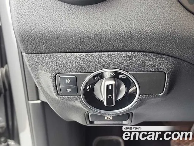 Mercedes-Benz GLA-Class 2019 — фото 17