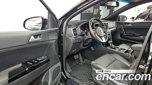 Kia Sportage 2022 — фото 13