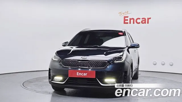 Kia Niro 2018 — фото 3