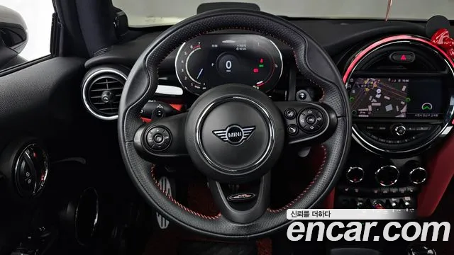 Mini Cooper 2021 — фото 19