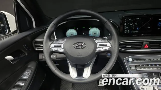 Hyundai Santafe 2023 — фото 18
