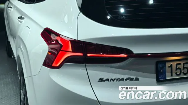 Hyundai Santafe 2023 — фото 8