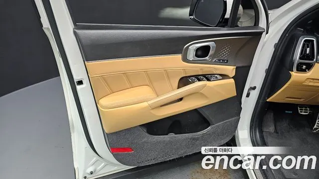 Kia Sorento 2022 — фото 14