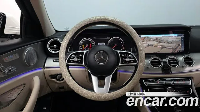Mercedes-Benz E-Class 2019 — фото 13