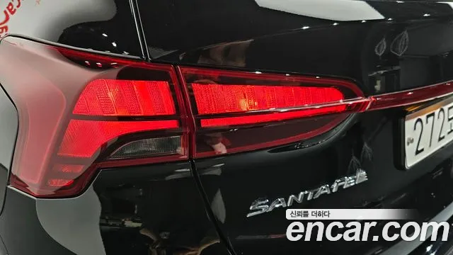 Hyundai Santafe 2021 — фото 9