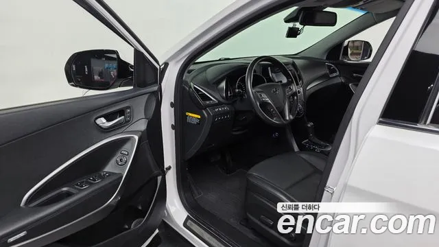 Hyundai Santafe 2016 — фото 10
