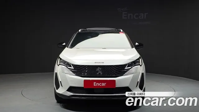 Peugeot 5008 2022 — фото 3