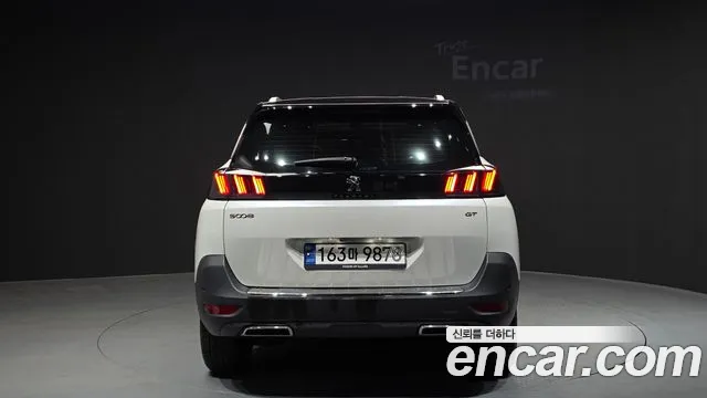 Peugeot 5008 2022 — фото 4