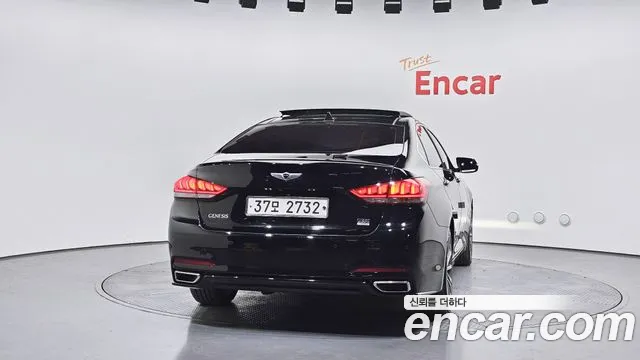 Hyundai Genesis 2015 — фото 4