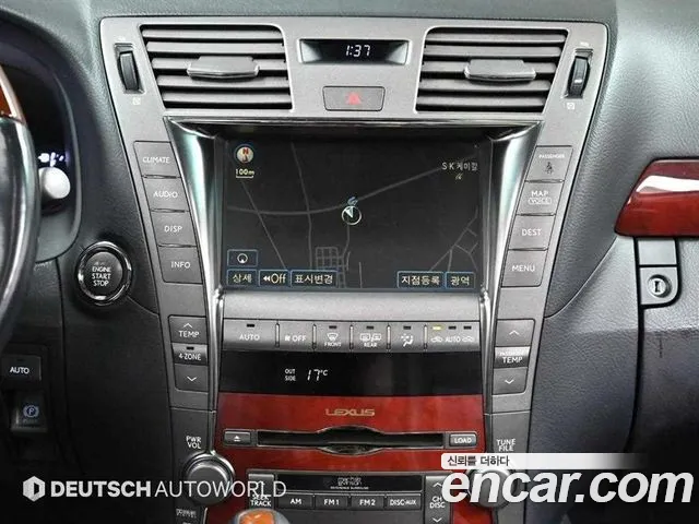 Lexus LS 2009 — фото 14