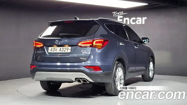 Hyundai Santafe 2017 — фото 2