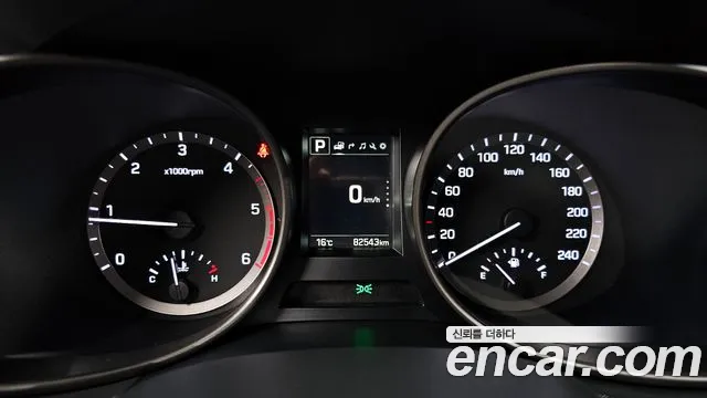 Hyundai Santafe 2017 — фото 11