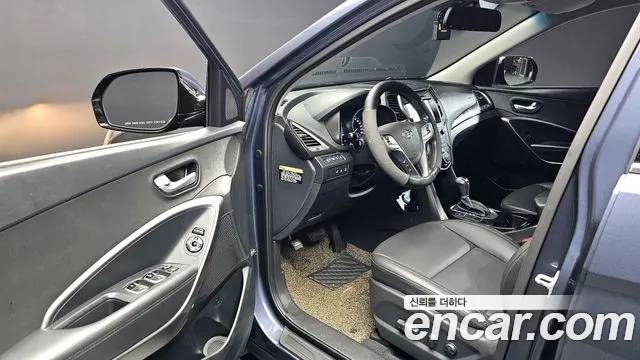 Hyundai Santafe 2017 — фото 13