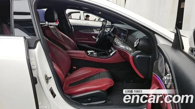 Mercedes-Benz CLS-Class 2019 — фото 17