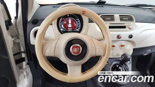 Fiat 500 2015 — фото 13