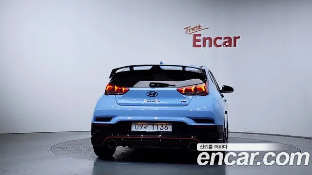 Hyundai Veloster 2019 — фото 3