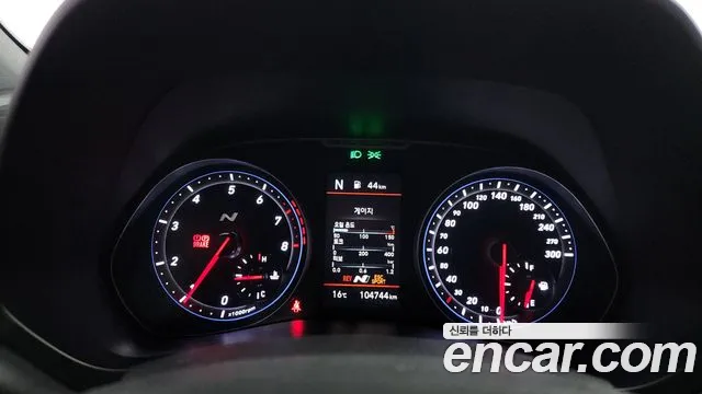 Hyundai Veloster 2019 — фото 10