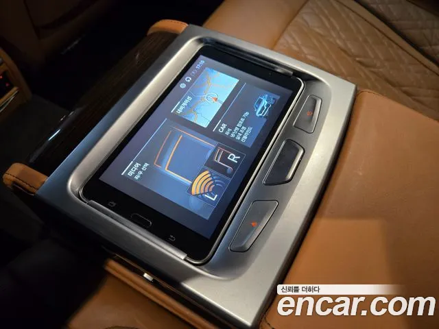 BMW 7-Series 2020 — фото 16