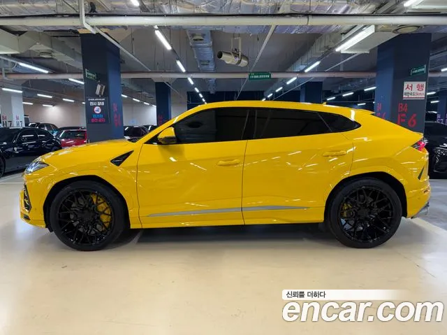 Lamborghini Urus 2020 — фото 3