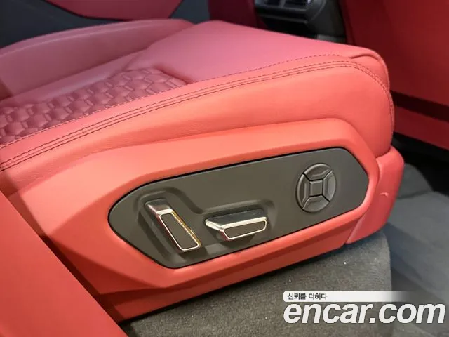 Lamborghini Urus 2020 — фото 11