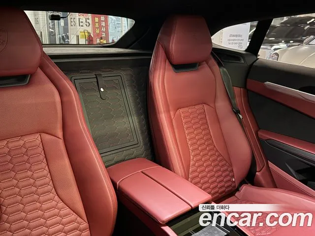 Lamborghini Urus 2020 — фото 17
