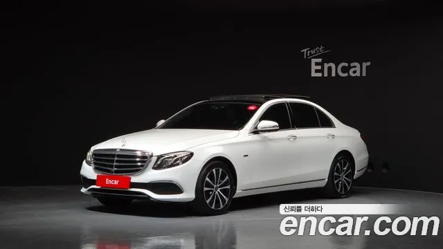 Mercedes-Benz E-Class 2019 — фото 1