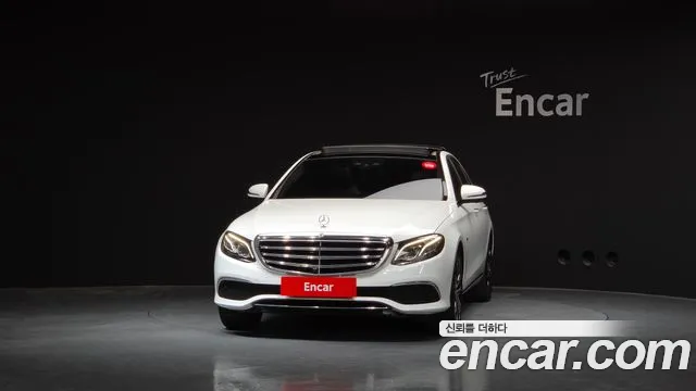 Mercedes-Benz E-Class 2019 — фото 3