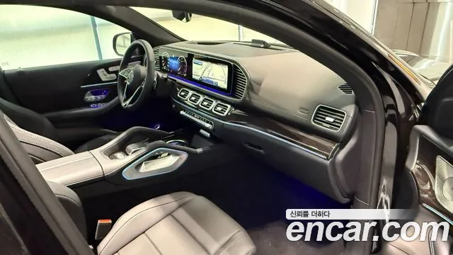 Mercedes-Benz GLE-Class 2026 — фото 13