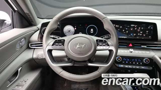Hyundai AVANTE 2024 — фото 13