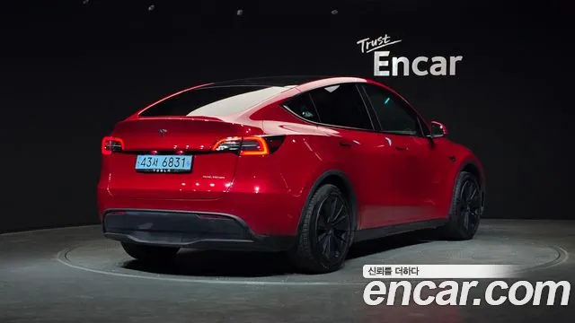 Tesla Model Y 2021 — фото 2