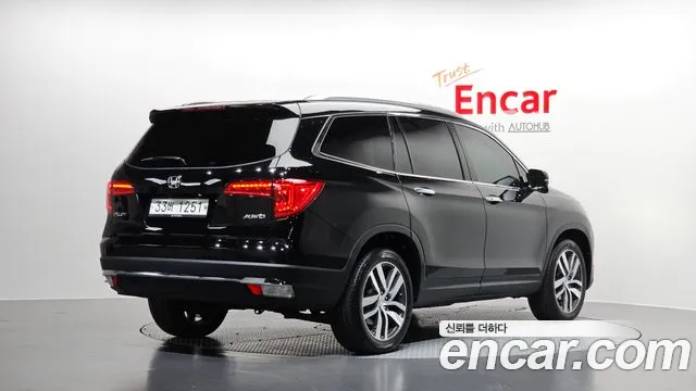 Honda Pilot 2017 — фото 2