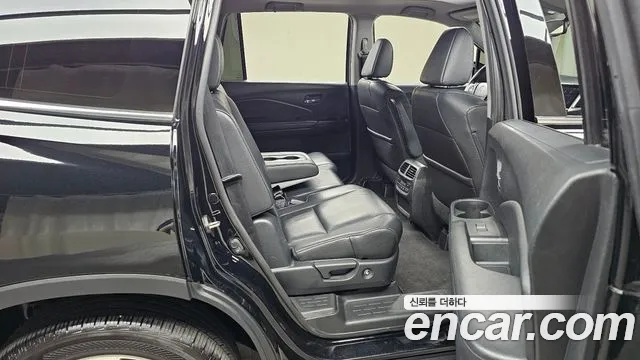 Honda Pilot 2017 — фото 12