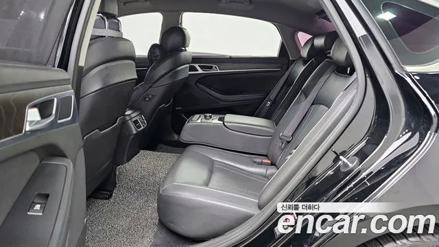 Hyundai Genesis 2016 — фото 18