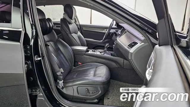 Hyundai Genesis 2016 — фото 16