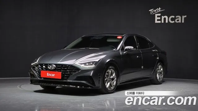 Hyundai Sonata 2022 — фото 1