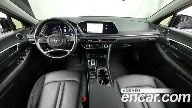 Hyundai Sonata 2022 — фото 10